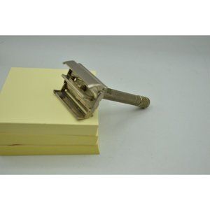 Vtg Gillette Razor TTO Double Edge No Date Code Made In USA